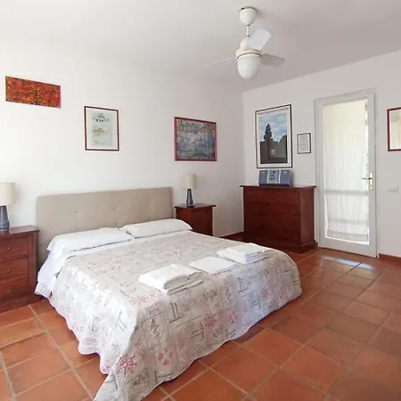 Mirto E Mare Bed & Breakfast Muravera Exterior photo